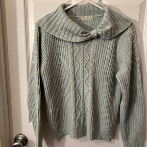 Axes Women's Blue Sweater/Pullover/Top Size M